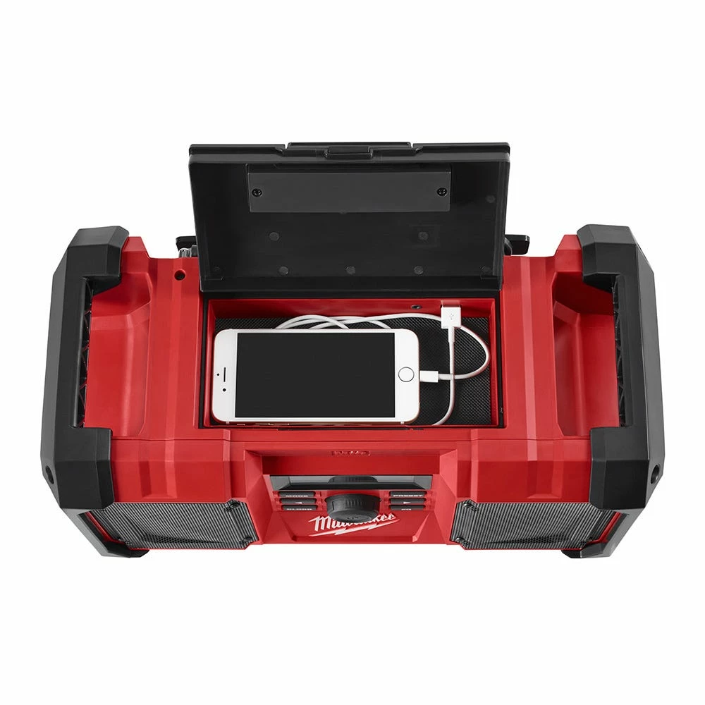 Milwaukee M18 18-Volt Lithium-Ion Cordless Jobsite Radio - 2890-20 - Radios 8 Milwaukee M18 18-Volt Lithium-Ion Cordless Jobsite Radio - 2890-20 - Radios - Image 6
