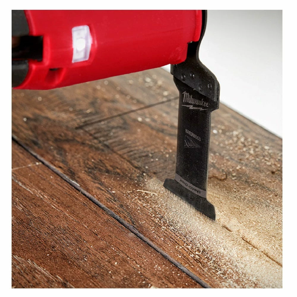 Milwaukee® Open-Lok™ 1-3/8" HCS Japanese Tooth Pro-Curve™ Hardwood Blade, 1 Pack - 49-25-1131 - Blades & Knives 10 Milwaukee® Open-Lok™ 1-3/8" HCS Japanese Tooth Pro-Curve™ Hardwood Blade, 1 Pack - 49-25-1131 - Blades & Knives - Image 8