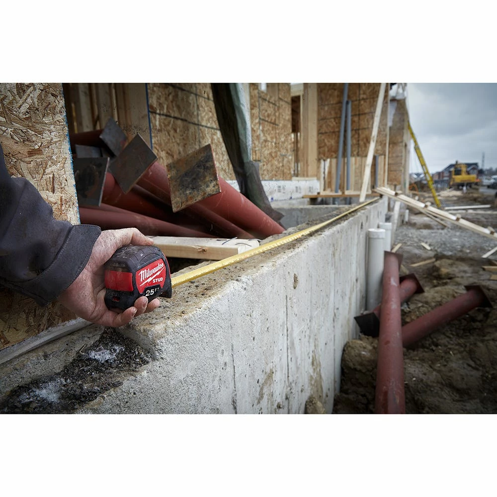 Milwaukee 25' STUD™ Tape Measure with 17' Reach - 48-22-9725 - Measuring Tools 8 Milwaukee 25' STUD™ Tape Measure with 17' Reach - 48-22-9725 - Measuring Tools - Image 6