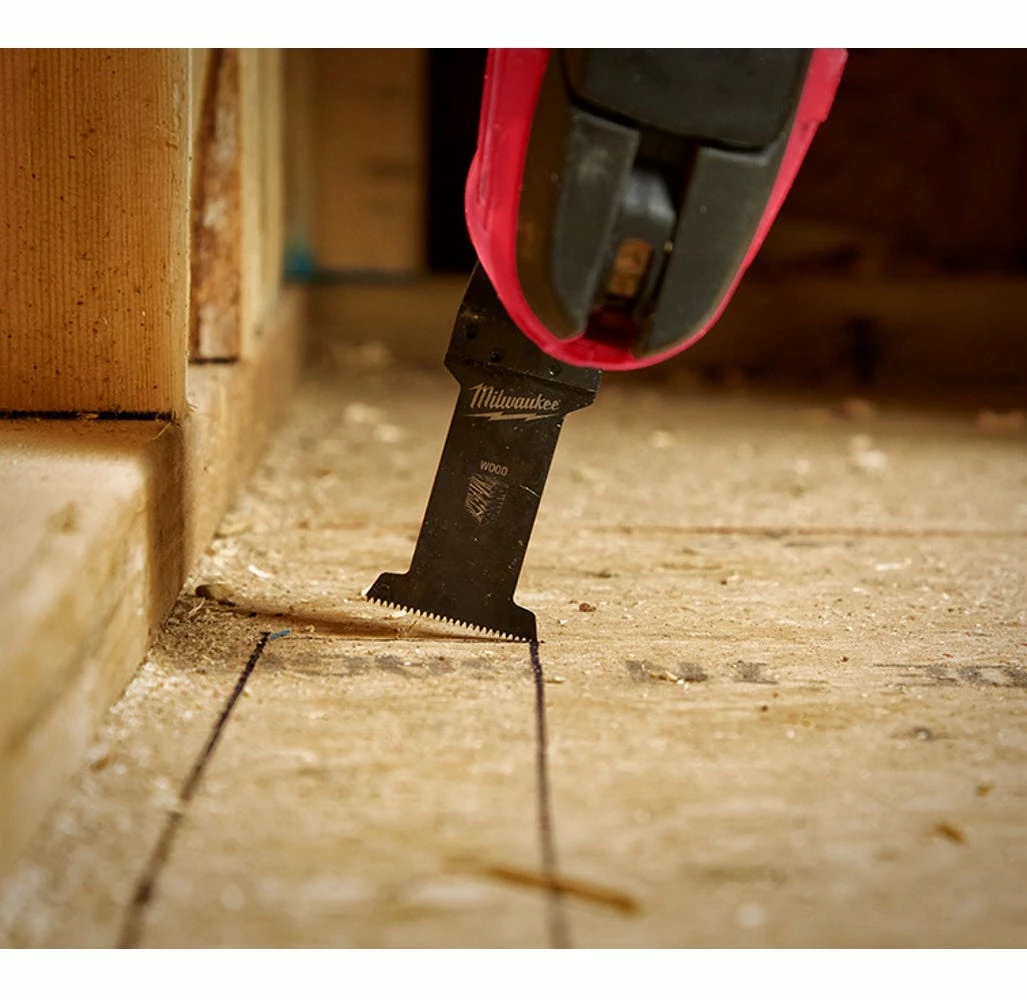Milwaukee® Open-Lok™ 1-3/8" HCS Wood Blade, 3 Pack - 49-25-1103 - Blades & Knives 8 Milwaukee® Open-Lok™ 1-3/8" HCS Wood Blade, 3 Pack - 49-25-1103 - Blades & Knives - Image 6