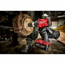 Milwaukee M18 FUEL™ 1/2 Mid-Torque Impact Wrench with Friction Ring Kit - 2962-22 - Wrench & Wrench Sets 20 Milwaukee M18 FUEL™ 1/2 Mid-Torque Impact Wrench with Friction Ring Kit - 2962-22 - Wrench & Wrench Sets -Tools Online Store f7ae682bafecdf5d6fe0f939191412845cca9b8b 2962 22 11